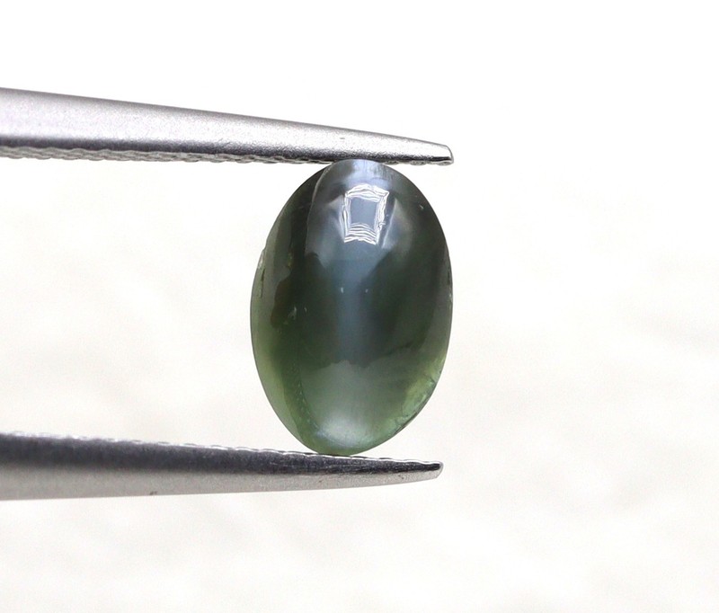 Color Change 100% Natural Alexandrite Cats eye Oval Shape Loose Gemstone 0.77 Ct gallery