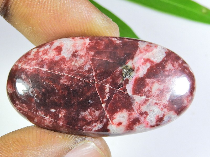 19X37X05 MM Natural Affrican Thulite Oval Cabochon Pendent Making Gemstone gallery