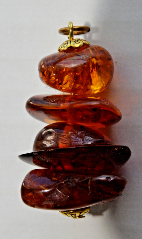 ✅RUSSIAN SOVIET BALTIC SEE AMBER PENDANT 老琥珀 KALININGRAD GOLD STONE ROCK BEADS💥 gallery