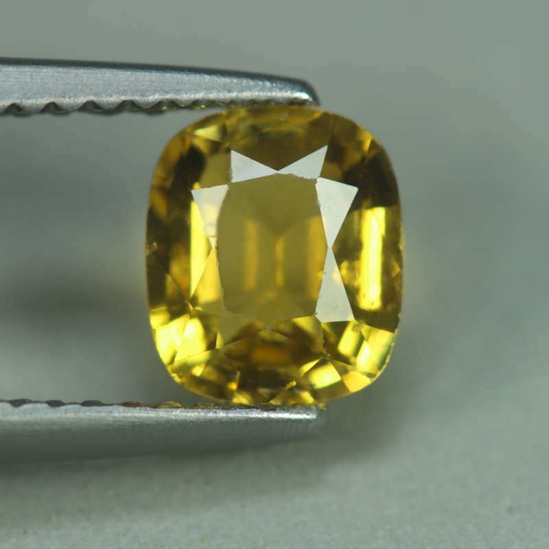 1.00 Cts_Ravishing !! Best Color_100 % Natural Unheated Chrysoberyl_Srilanka
