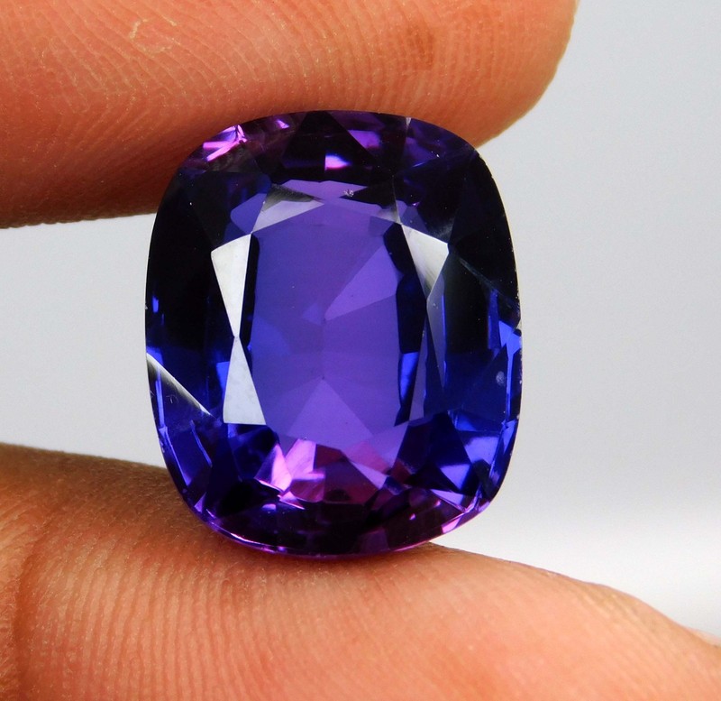 Natural 15.35 Ct Purple Blue Tanzanite Cushion Cut Loose Gemstone CERTIFIED