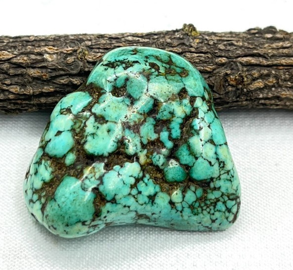 Genuine Turquoise Web Spider Gemstone, 42 Carat Cabochon Jewelry Making Stone
