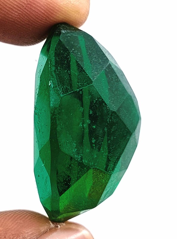 Top Quality Czech Republic 93.50 Ct Green Moldavite Oval Cut Loose Gemstone AKN gallery
