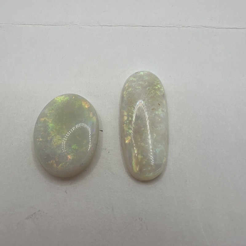 Fire Opals Two Pol. Natural White Flat Back Very Colorful Round & Oblong 30cts