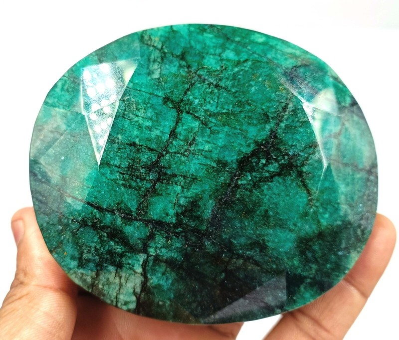 Thursday Special Sale Green Emerald 3750 Carat Oval Shape Brazil Gemstone 25S