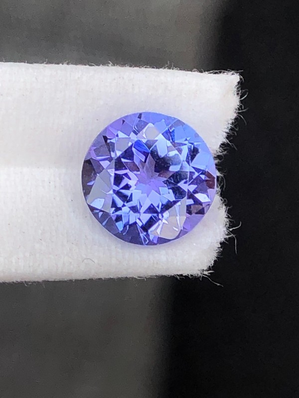 Natural Tanzanite Round 5.90 MM Purple Blue Zoisite Gemstone For Jewelry/Ring gallery