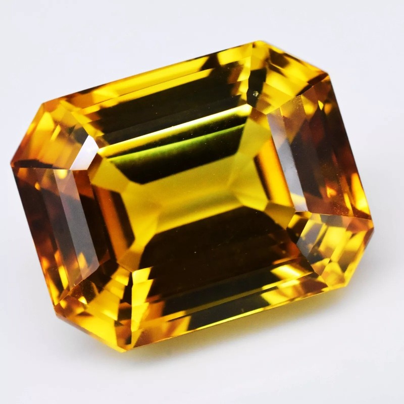 Beautiful Yellow Sapphire 20+ Ct Radiant Cut Natural Certified Loose Gemstone