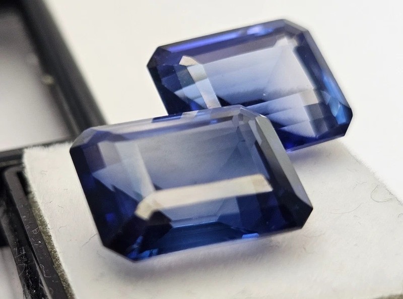 Amazing Blue Emerald Tanzanite Natural 27-28 Ct For Earring Making Pair Gemstone gallery