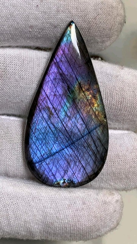 62cts Elegant & Rare Multi Purple Pear Shape Labradorite Cabochon 53×27×5 Size