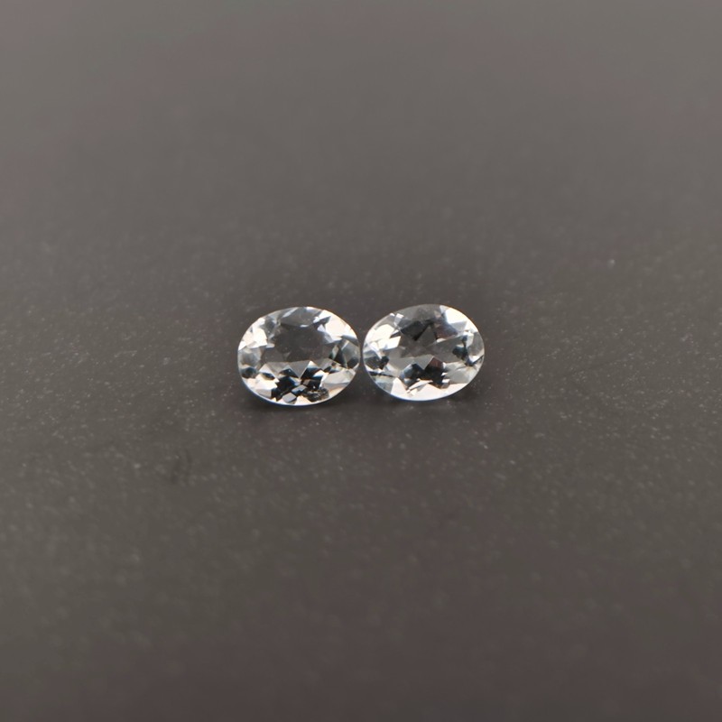 0.64 Ct Natural White Topaz Gemstone Oval Step Cut 5×3.9–5.1×4.1 mm Brazil