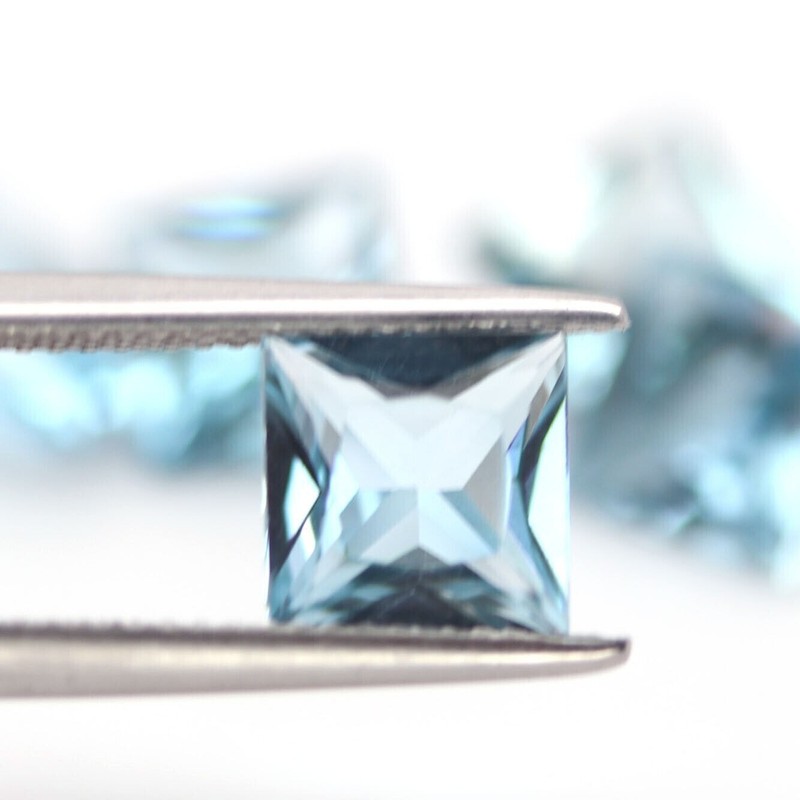 Shola Genuine 8 x 8 mm 1 Piece Natural Blue Topaz Approx. 3 Carat from Brazil