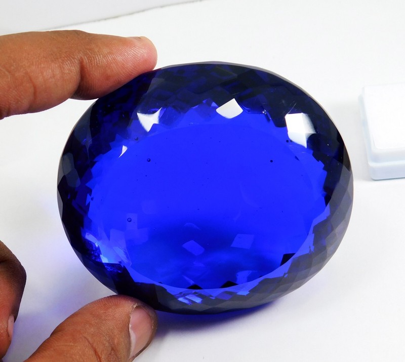 Natural 1134.40 Ct Mind Blowing AA+ Blue Tanzanite Oval Cut Certified Gemstone gallery