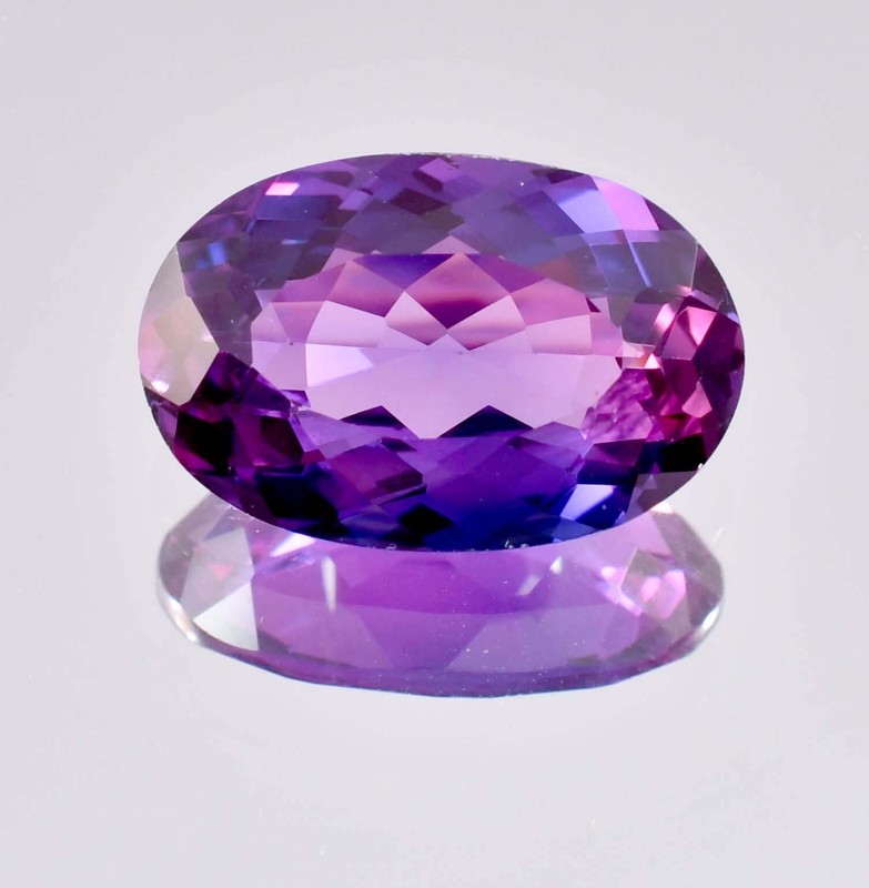 Flawless Natural 15 x 10 Java Plum Sapphire Gemstone (GIT) Certified)