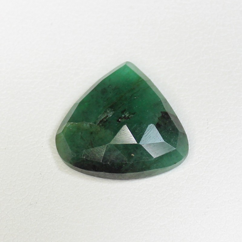 Natural Rose Cut Green Emerald Piece In Fancy Shape 6.75 Carats 15x15x4 mm