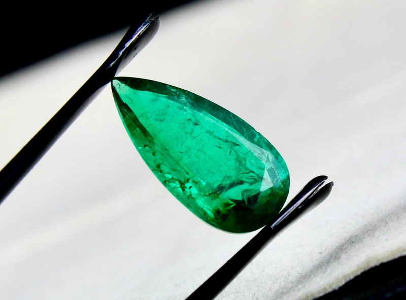 Gtl Certified Natural Zambian Emerald Pear 5.76 Ct Loose Gemstone Ring Pendant gallery