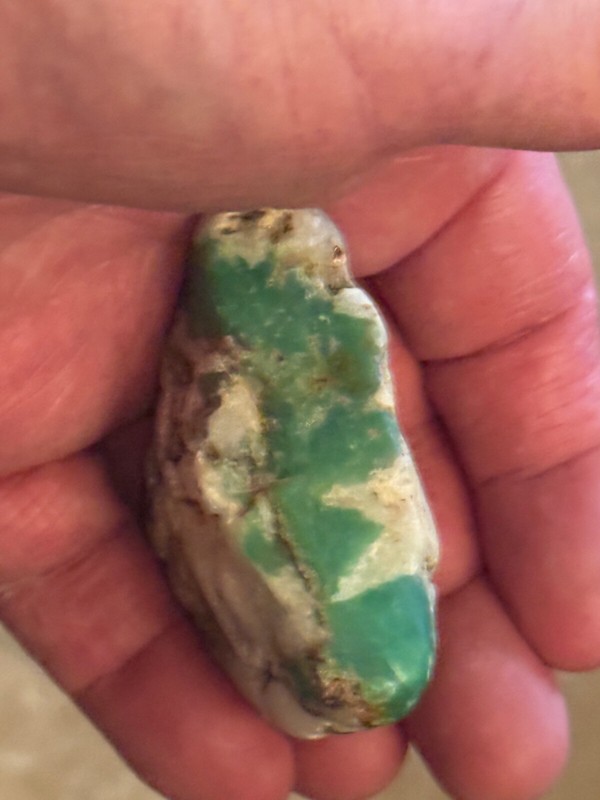 LARGE RARE Green Emerald Variscite Lucin 64mm by 37mm by 25mm 90 Grams