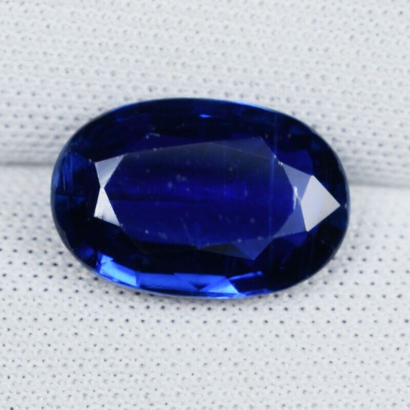 4.57 ct BEST GRADE DEEP KASHMIR BLUE as NATURAL KYANITE See Vdo 1577 SK