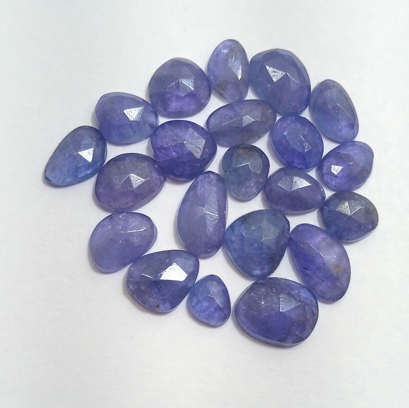 26 Ct 5x5.5 to 6x10 MM Natural Faceted Tanzanite Rose Cut Slice 21 Piece Lot gallery