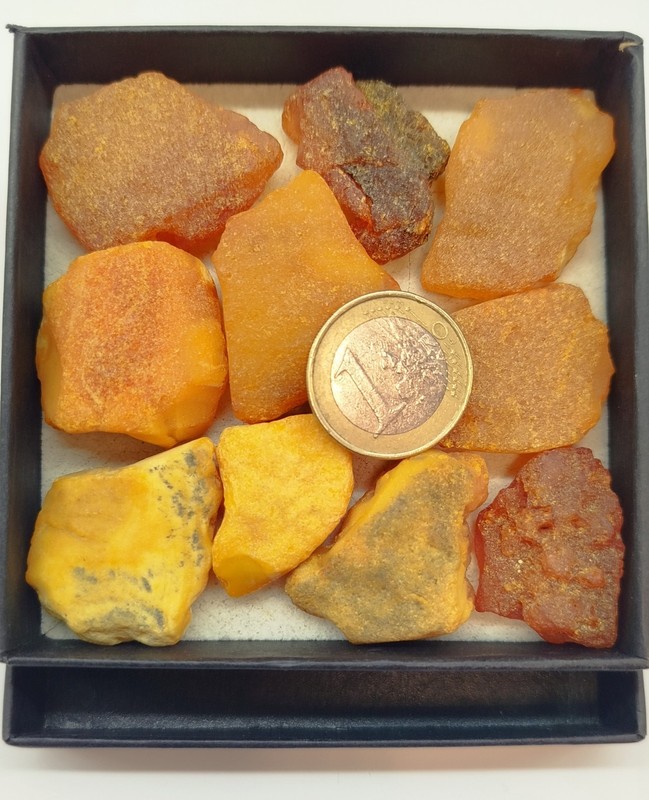 Pieces of natural Baltic amber from the Latvian coast, 45 grams