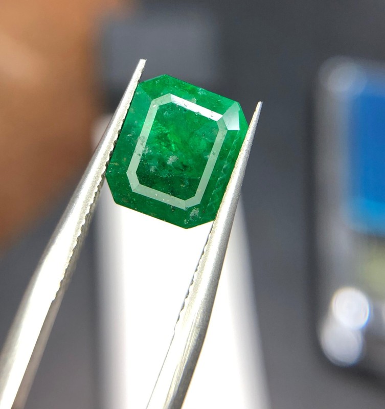 1.85 Cts Natural Emerald Green Color Emerald Cut emerald stoneFrom Pakistan