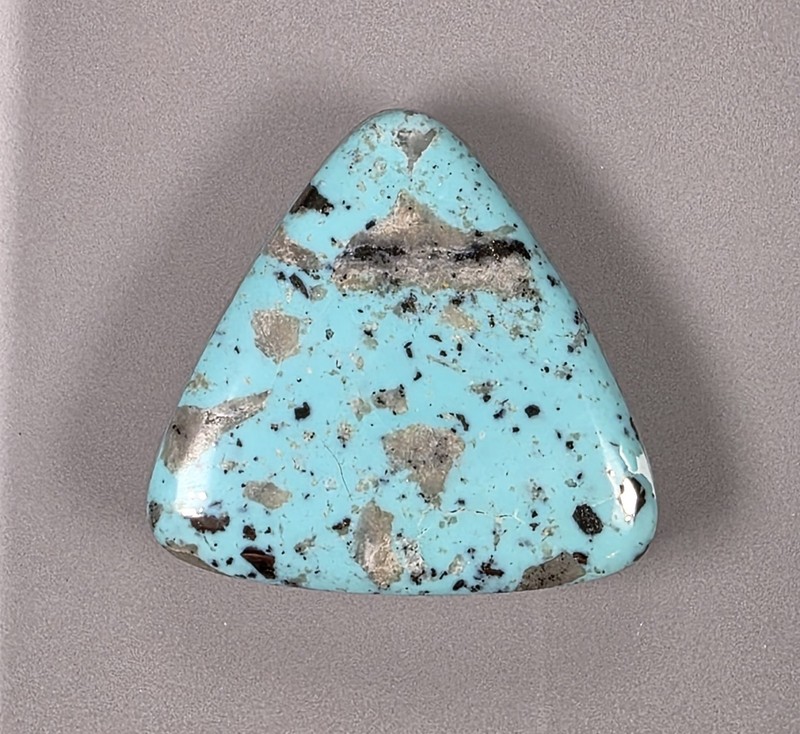 Kingman turquoise cabochon, blue tricolor (calico) pattern, 38.32 carats, #B04
