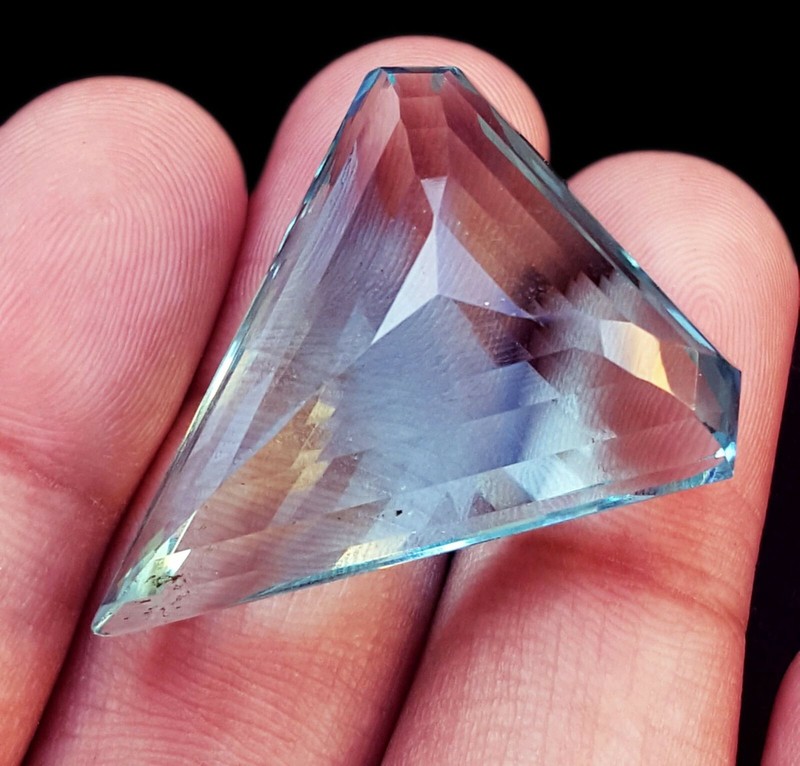 Loose Gemstone Aquamarine 50 to 55 Ct Certified gallery