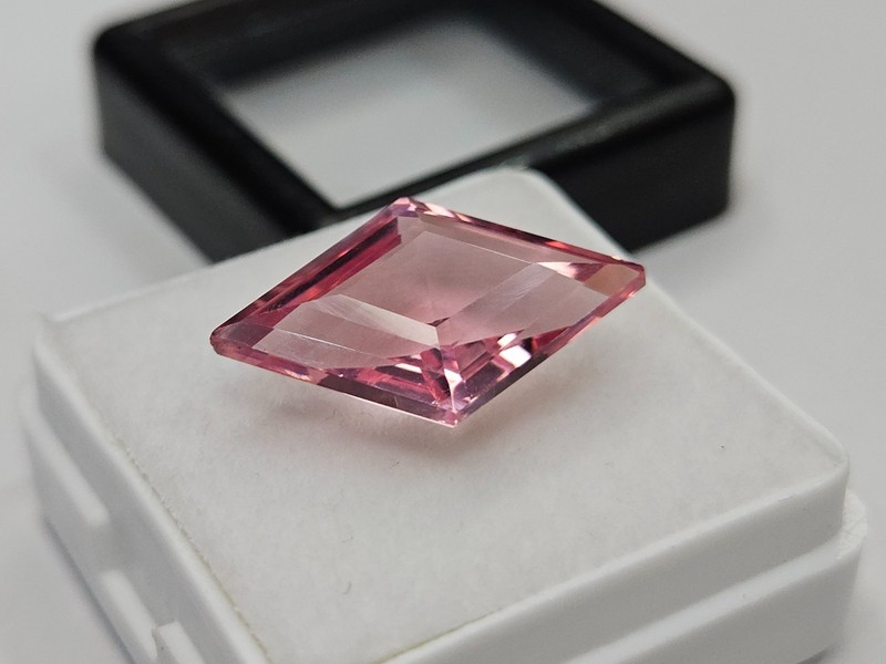 Glorious Padparadsch Sapphire Fancy Shaped 9-10 Ct Certified Loose Gemstone gallery