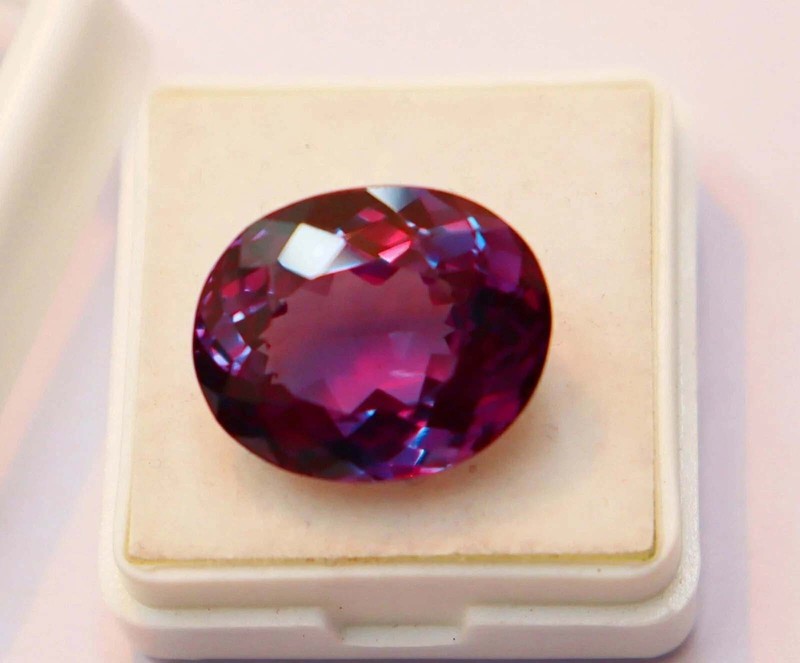 12ct Natural Flawless Russian color Changing Gemstone Oval cut Gemstone Jewelry gallery