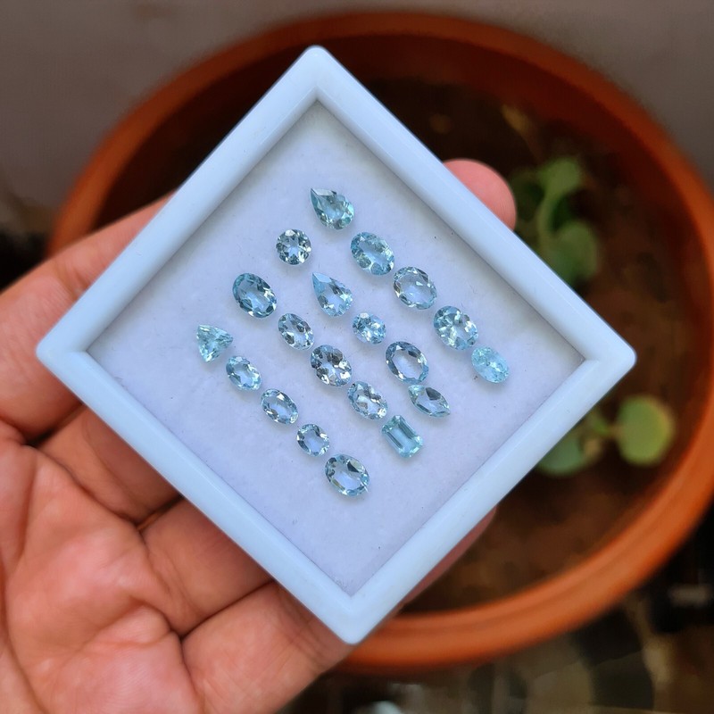 High Quality Aquamarine Gemstone 20 Pcs Mix Shape AAA A| Size: 5-7mm/9.6 Cts gallery