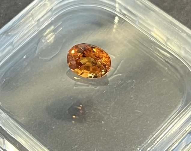 Natural Fire Opal 1.75Ct. Oval Faceted Orange/Red Color. Gemologist Verified