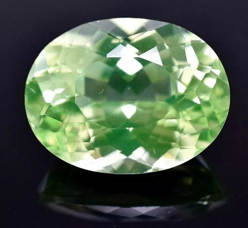 Natural Olive Green Peridot Oval Shape 9-10Ct Certified Loose Gemstone