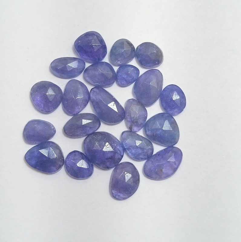 26 Ct 5x5.5 to 6x10 MM Natural Faceted Tanzanite Rose Cut Slice 21 Piece Lot gallery