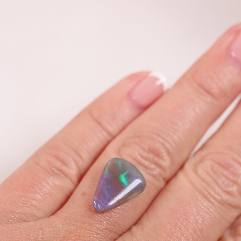 3.6 ct Natural Australian Opal, 11 x 14.5 x 3.7 mm Loose Solid Dark Crystal Opal gallery