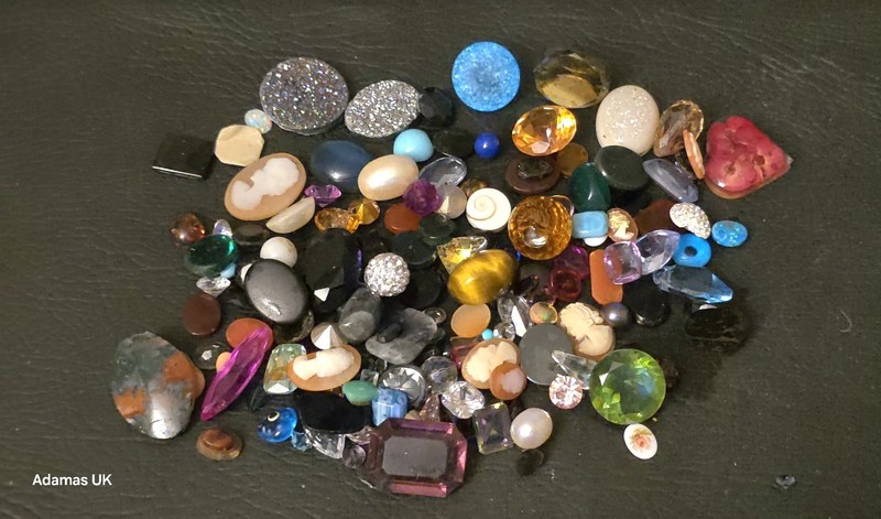 513 Ct Mixed Lot of Natural and synthetic Gemstones .
