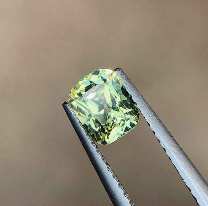 1.01 Ct Beautiful Yellow Sapphire Cushion 7×5 mm Yellow Color 100% Genuine