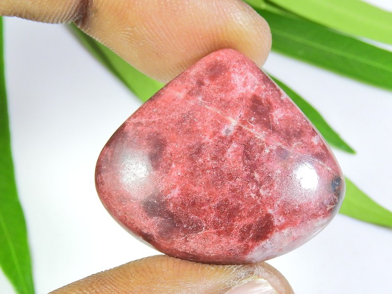 27X30X06 MM Natural Affrican Thulite Pear Cabochon Pendent Making Gemstone