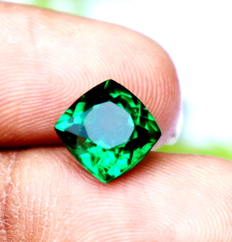 8-9 CTCushion Cut AAA+ Tsavorite Garnet Faceted Green Garnet Gemstone Best Gift