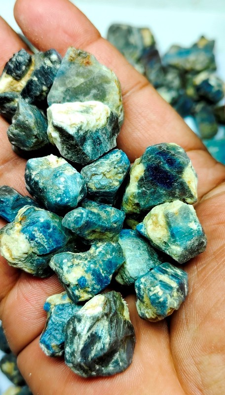 Natural Blue Sapphire Untreated Unheated Madagascar Rough Loose Gemstone Lot gallery
