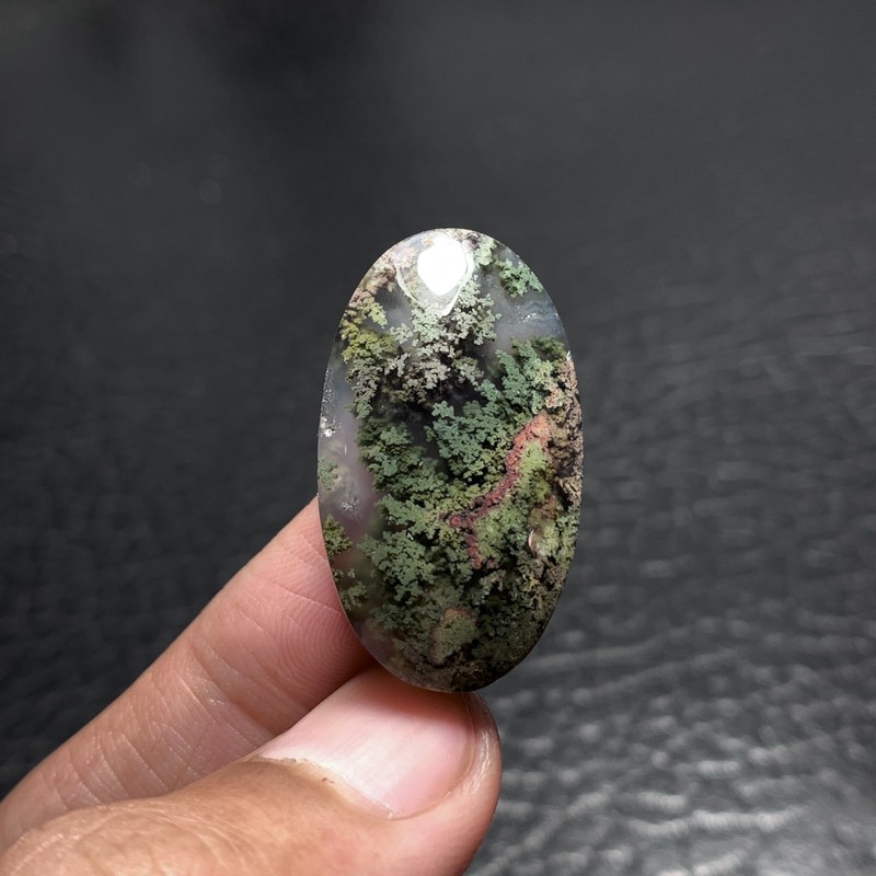Moss Agate Cabochon 30x17x8mm High Quality 33 ct