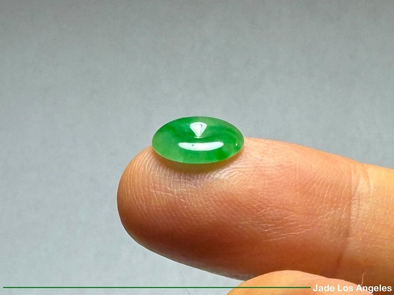 Donut Circle Translucent Emerald Green Loose Jadeite Jade 平安扣翠綠冰種花青 2.00 ct L100 gallery