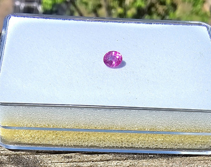 Pink Sapphire 4.3x3.6mm Oval Loose Gemstone! gallery