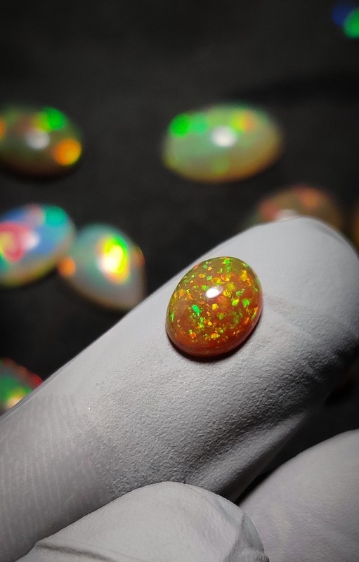 1.8ct natural ethiopian Honeycomb opal cabochon Play of color Excellent Gemstone
