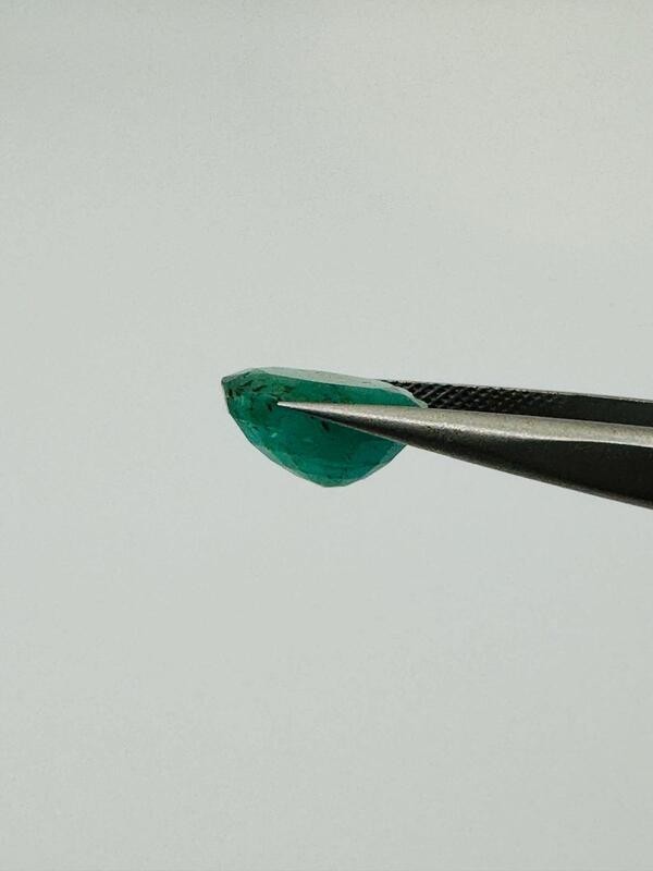 Beautiful Natural Green Emerald 4.185 ct mixed cut grade 11.70x9.19x6.22 mm gallery