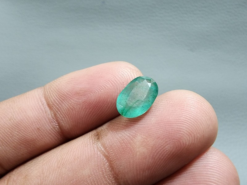 Beauteous Top Zambian Green Emerald 3.15 Crt Faceted Oval Shape Loose Gemstone gallery