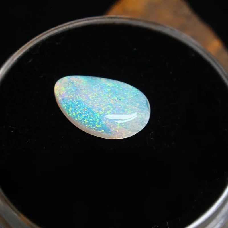 Adorable Coober Pedy Crystal Opal 1.00 ct gallery