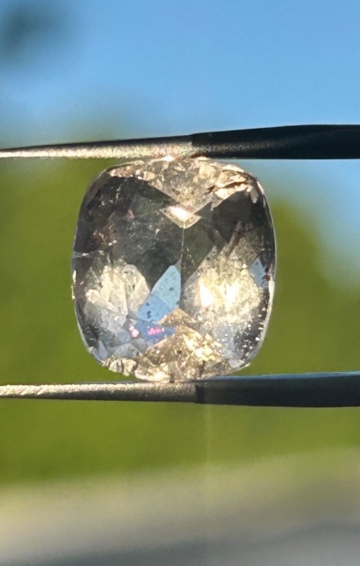 PFS-1 Pink Fire Quartz 3.95ct 10x9x6mm Brazil one mine worldwide gallery