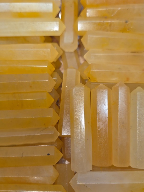 Golden Quartz aka Golden Healer Single Terminal Gemstone Pencil Points gallery