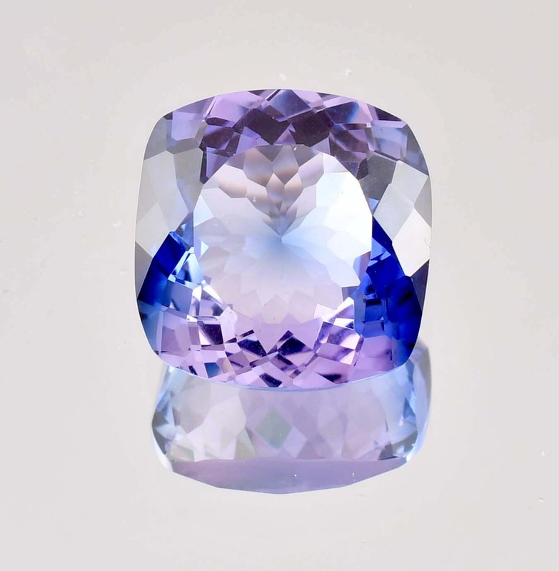 Flawless 5 x 5 MM Natural Bi-Color JAVA PLUM Sapphire Gemstone (GIT Certified)