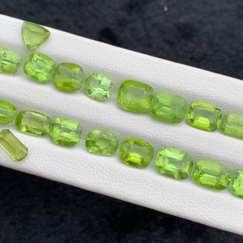 Natural Peridot Lot 40 Ct Mixed Cuts Green Loose Gemstones Pakistan 24 Pcs gallery
