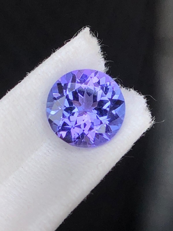 Natural Tanzanite Round 5.90 MM Purple Blue Zoisite Gemstone For Jewelry/Ring